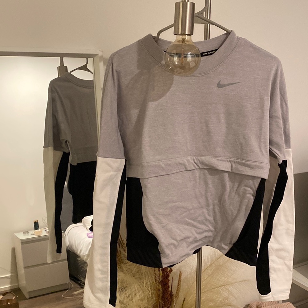 Nike pullover